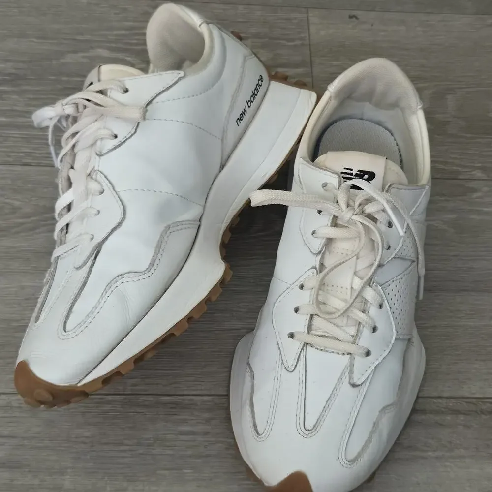 New Balance 327 Womens US 9 B Triple White Gum Leather WS327LS Athletic Shoes